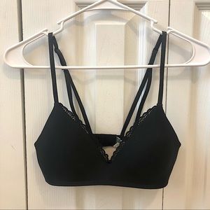 Black Wireless Bralette